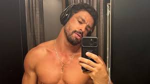 Cauã Reymond explica rompimento com casa de aposta: ‘Faz parte’